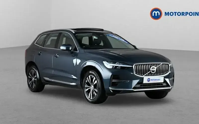 Second-hand Volvo XC60 Core 349 CP (256 kW) 2022 SUV