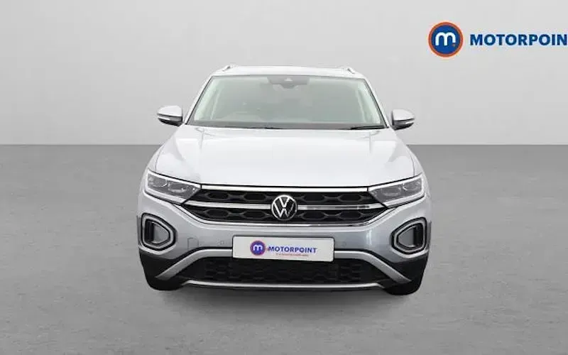 Usado VW T-Roc Style 150 HP (110 kW) 2025 SUV