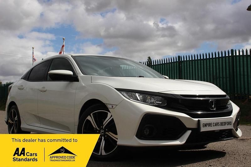 White Used 2018 Honda Civic SR Hatchback | £10,990 (Fair price) - Image 1/3
