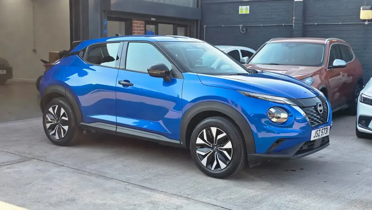 Used Nissan Juke Acenta Premium 114 HP (83 kW) 2025 Blue SUV