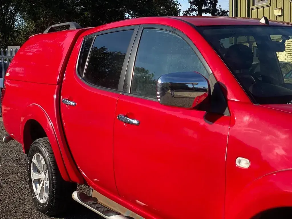Used Mitsubishi L200 Warrior 176 HP (129 kW) 2013 Red Pickup