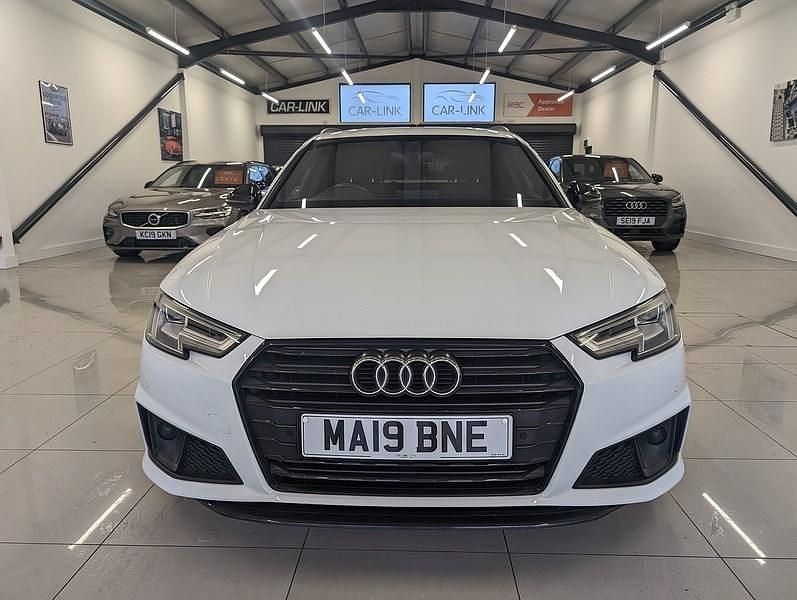 Used Audi A4 Black Edition 2019 White Estate