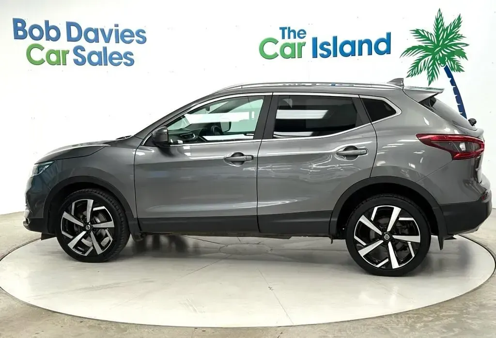 Used Nissan Qashqai S 160 HP (117 kW) 2020 Grey SUV