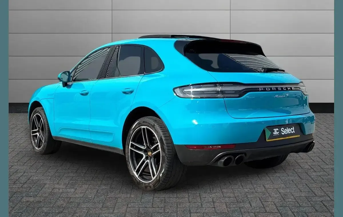 Used Porsche Macan 348 HP (255 kW) 2019 Blue SUV