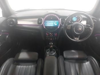 Used Mini Cooper S Exclusive 178 HP (130 kW) 2021 Silver Hatchback