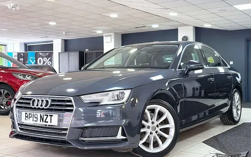 Used Audi A4 Sport 150 HP (110 kW) 2019 Sedan