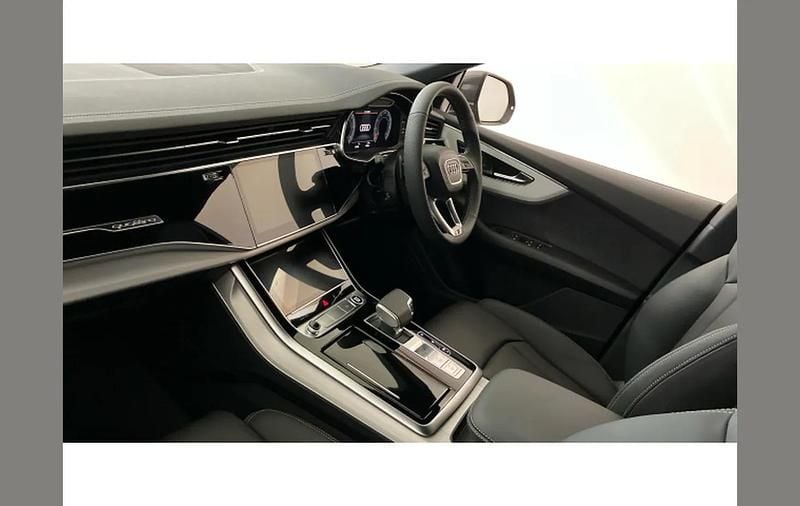 New Audi Q7 S-Line 281 HP (206 kW) 2025 Other SUV