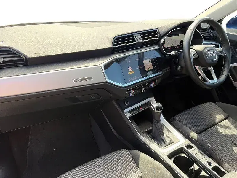 Used Audi Q3 Sport 150 HP (110 kW) 2024 Blue SUV
