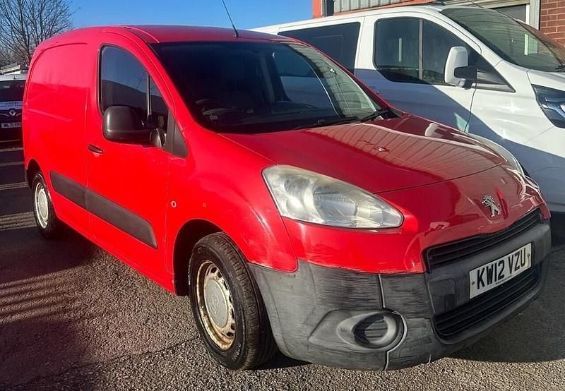 Red Used 2012 Peugeot Partner S MPV | £2,995 (Fair price) - Image 1/4