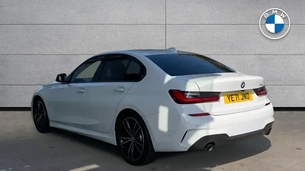 Used BMW 318 M Sport 148 HP (108 kW) 2021 White