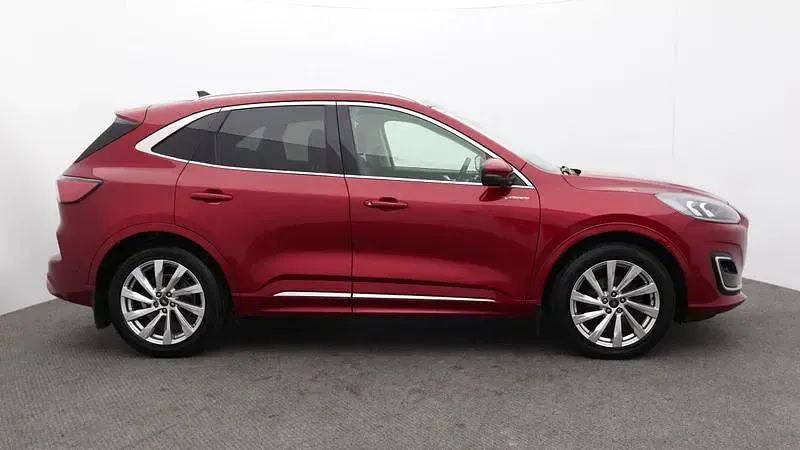 Used Ford Kuga Vignale 190 HP (139 kW) 2021 Red SUV
