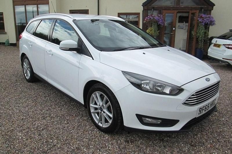 White Used 2016 Ford Focus Zetec Estate | £4,980 (Fair price) - Image 1/1