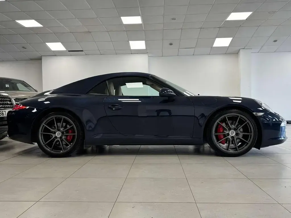Used Porsche 911 Carrera S Cabriolet 400 HP (294 kW) 2012 Blue Cabriolet