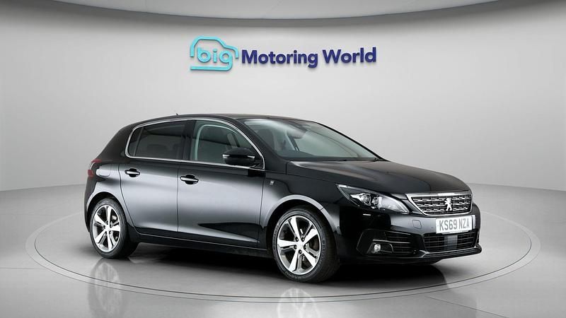 Used Peugeot 308 S 131 HP (96 kW) 2019 Black Hatchback