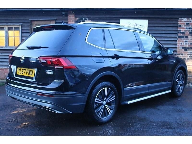 Used VW Tiguan Allspace SE 150 HP (110 kW) 2018 Black SUV
