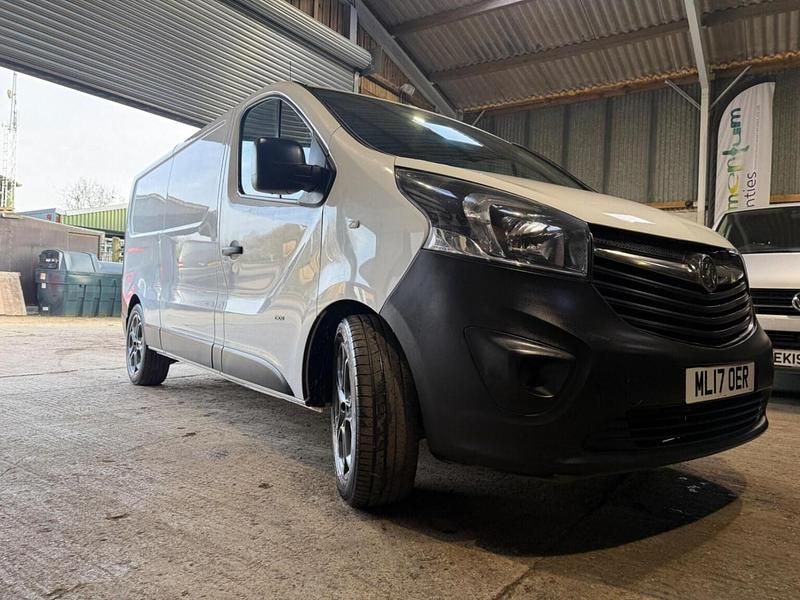 Used Vauxhall Vivaro 2017 White