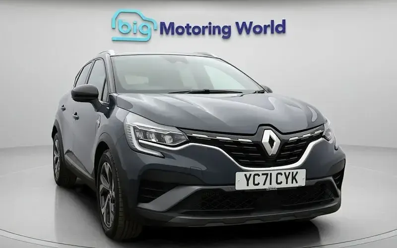 Second-hand Renault Captur R.S. 140 CP (102 kW) 2022 Albastru SUV