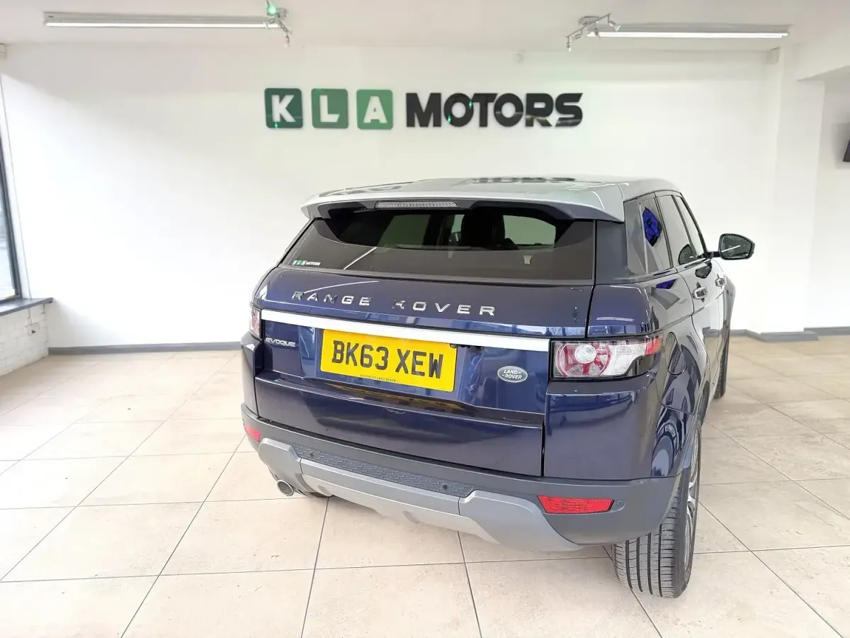 Used Land Rover Range Rover evoque Prestige 190 HP (139 kW) 2013 Blue SUV