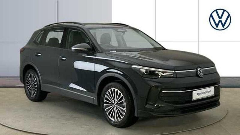 Other Used 2024 VW Tiguan Life SUV | £27,419 (Expensive) - Image 1/4