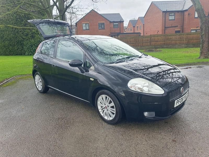 Black Used 2008 Fiat Grande Punto Active Hatchback | £1,295 (Expensive) - Image 1/4