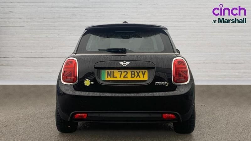 Used Mini Cooper S Level 2 135 kW (184 HP) 2022 Black Hatchback