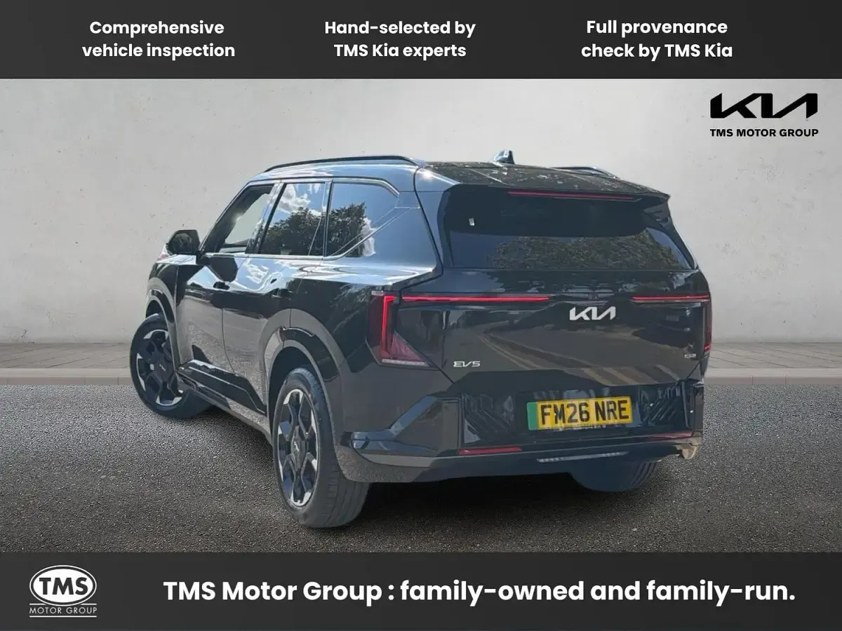 New Kia EV5 GT-Line S 160 kW (218 HP) 2026 Black SUV