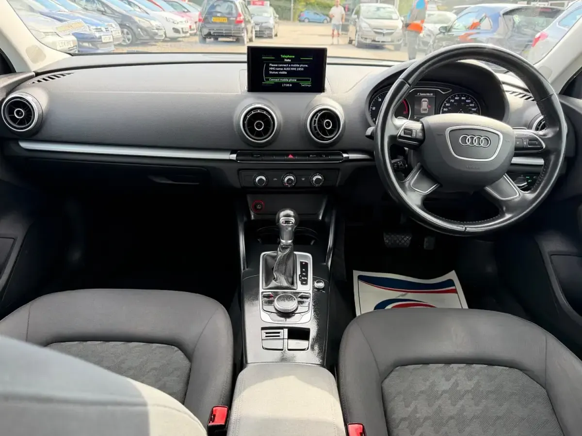 Used Audi A3 Performance 150 HP (110 kW) 2015 Blue Hatchback