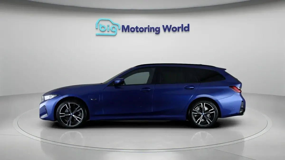 Used BMW 330 M Sport 288 HP (211 kW) 2023 Estate