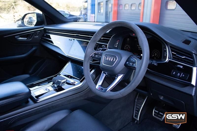 Usado Audi RS Q8 Exclusive 592 CV (435 kW) 2020 Negro SUV