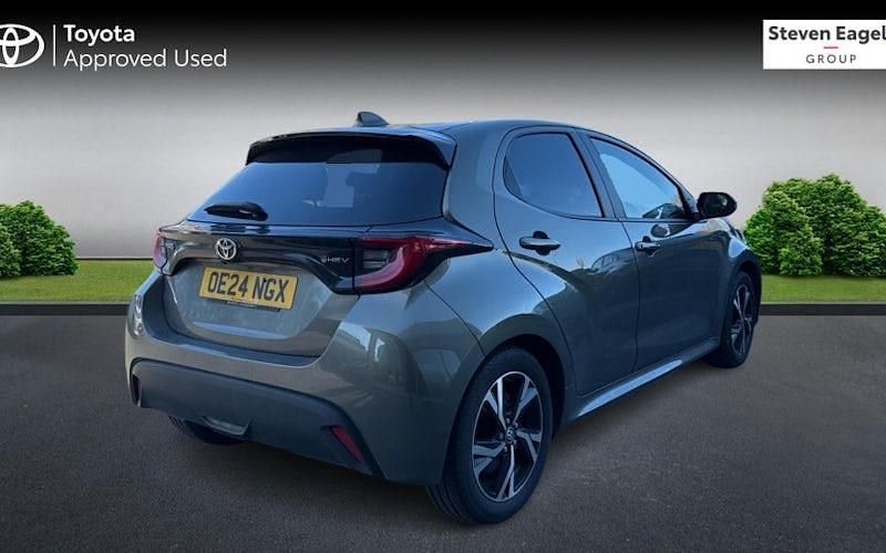 Used Toyota Yaris Hybrid Design 116 HP (85 kW) 2026 Hatchback