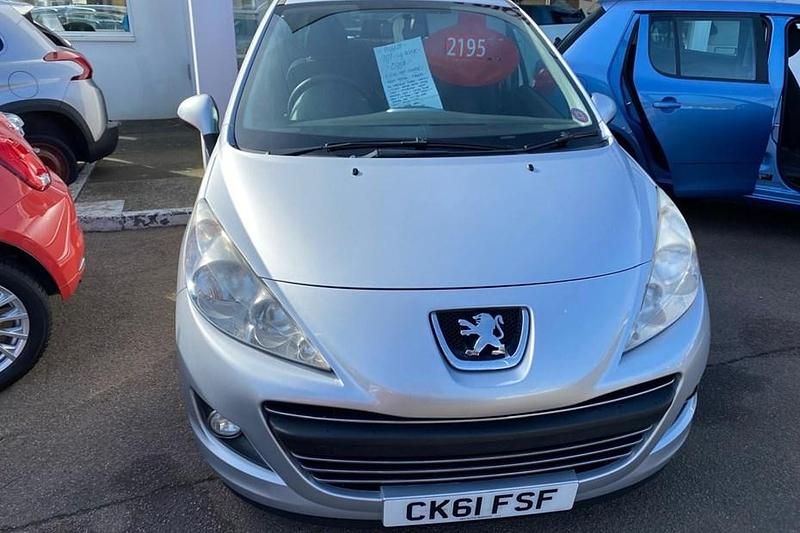 Used Peugeot 207 Active 2011 Silver Hatchback