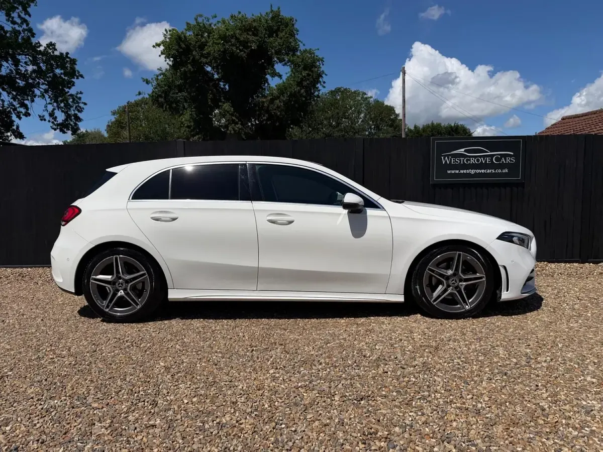 Used Mercedes A200 Executive 163 HP (119 kW) 2019 White Hatchback