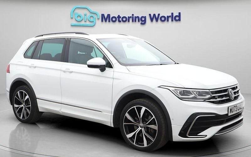 Used VW Tiguan R-line 245 HP (180 kW) 2023 White SUV