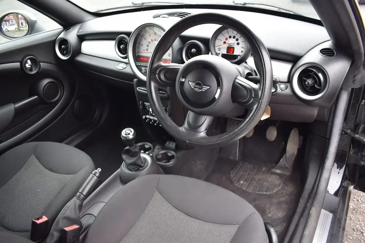Used Mini Cooper Coupé 2012 Black Coupe