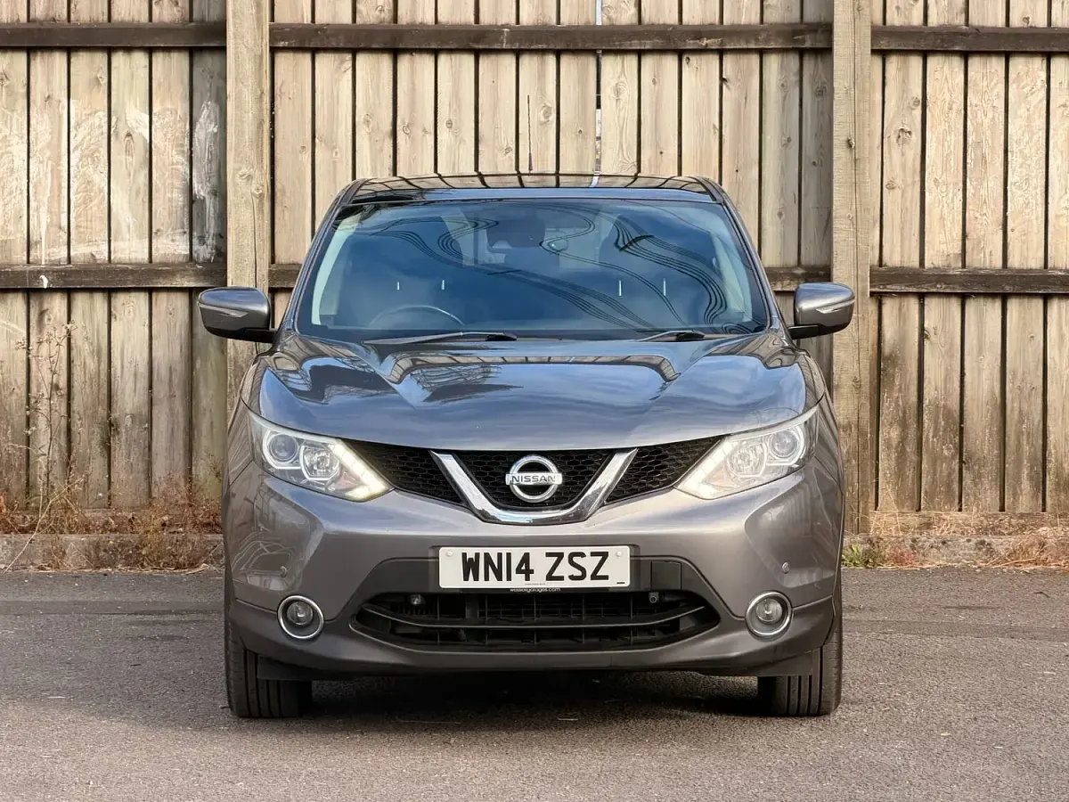 Used Nissan Qashqai Acenta Premium 2014 Grey SUV