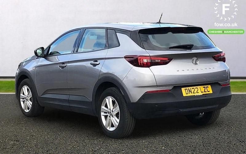 Used Vauxhall Grandland X Design Edition 131 HP (96 kW) 2024 SUV