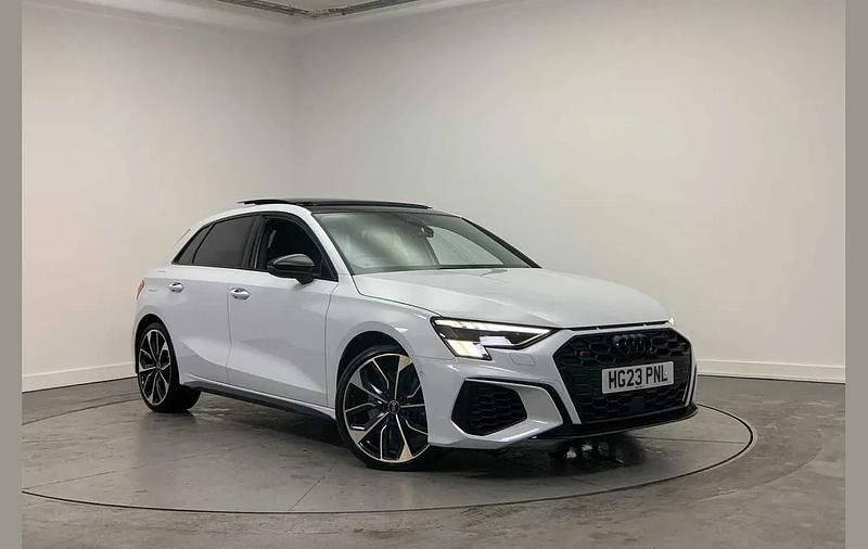 Used Audi S3 Sportback Comfort 310 HP (228 kW) 2023 White Hatchback
