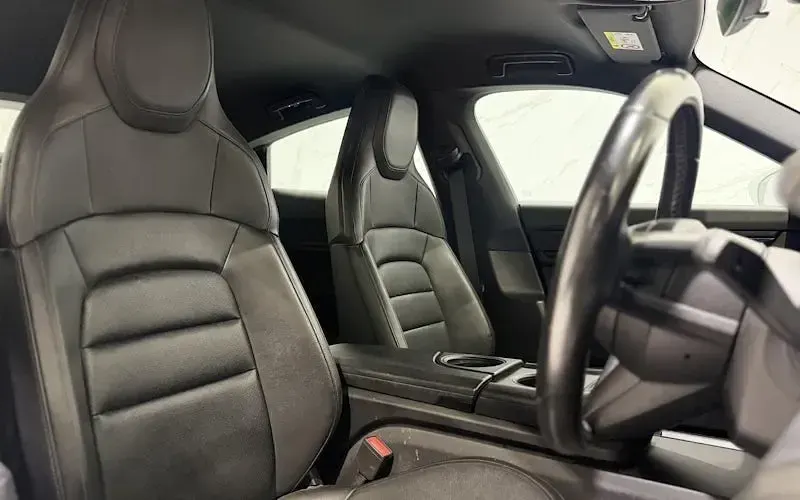 Used Porsche Taycan 389 kW (530 HP) 2023 Sedan