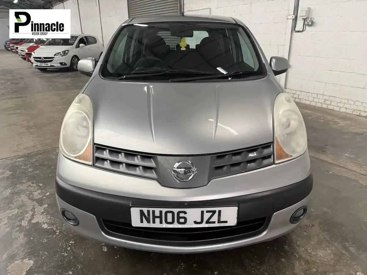 Used Nissan Note SE 88 HP (64 kW) 2006 Silver Hatchback