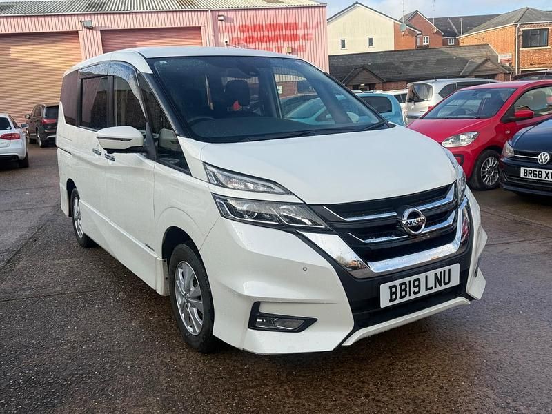 Used Nissan Serena 2019 White MPV