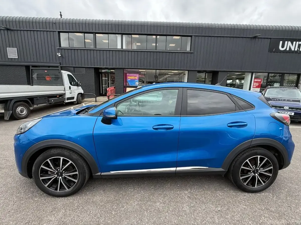 Used Ford Puma 123 HP (90 kW) 2020 Blue SUV