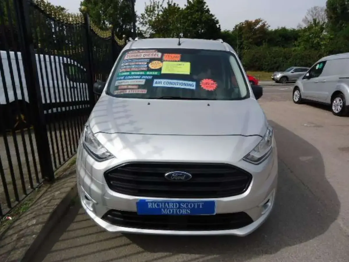 Used Ford Transit Trend 120 HP (88 kW) 2019 Silver Van