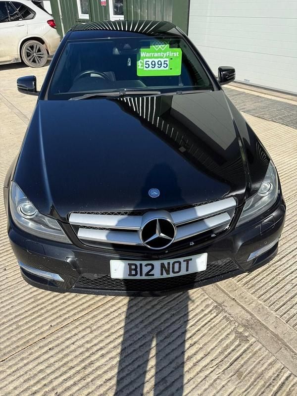 Begagnad Mercedes C250 AMG 2012 Svart Sportkupé