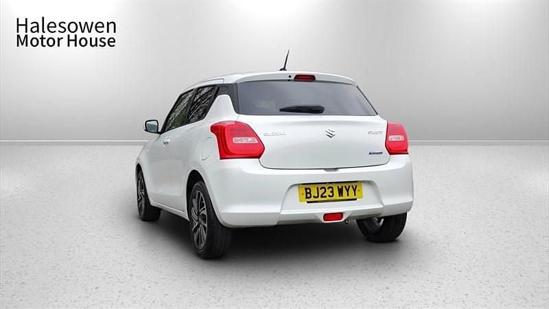 Used Suzuki Swift SZ-L 83 HP (61 kW) 2023 White Hatchback