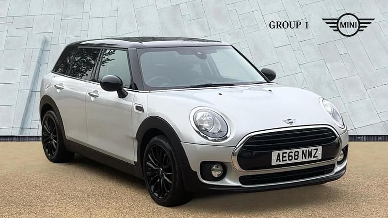 Used Mini Cooper Clubman Classic 136 HP (100 kW) 2018 Silver Estate