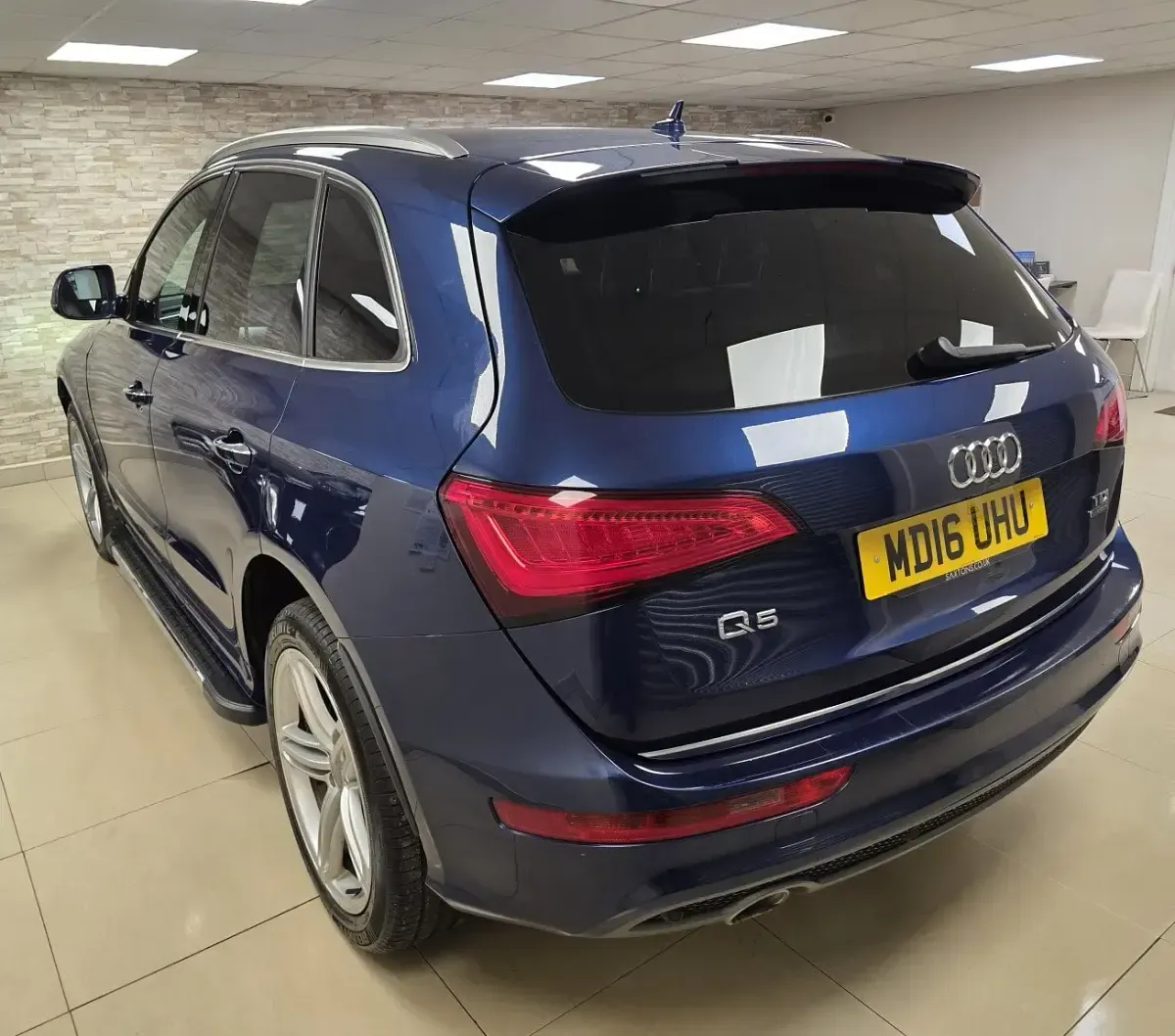 Used Audi Q5 S-line plus 150 HP (110 kW) 2016 Blue SUV