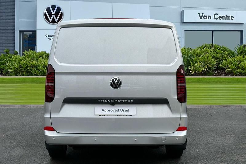 New VW Transporter Pro 170 HP (125 kW) 2025 Grey Van