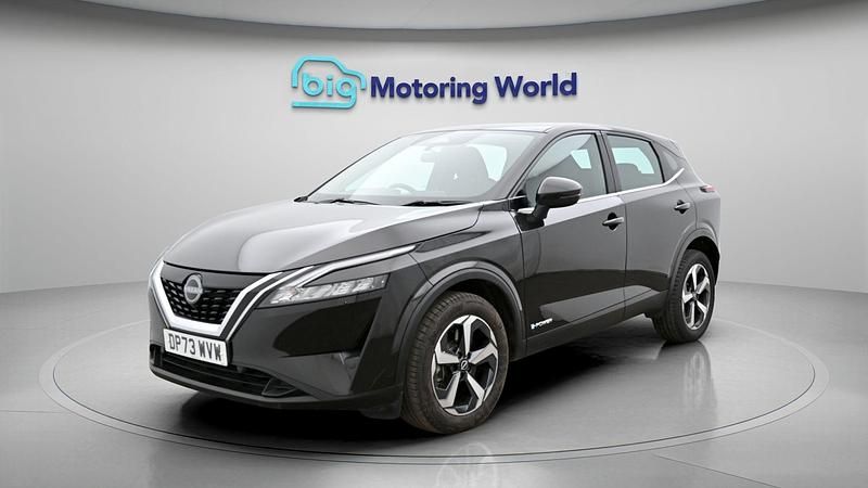 Used Nissan Qashqai Acenta Premium 190 HP (139 kW) 2023 Black SUV