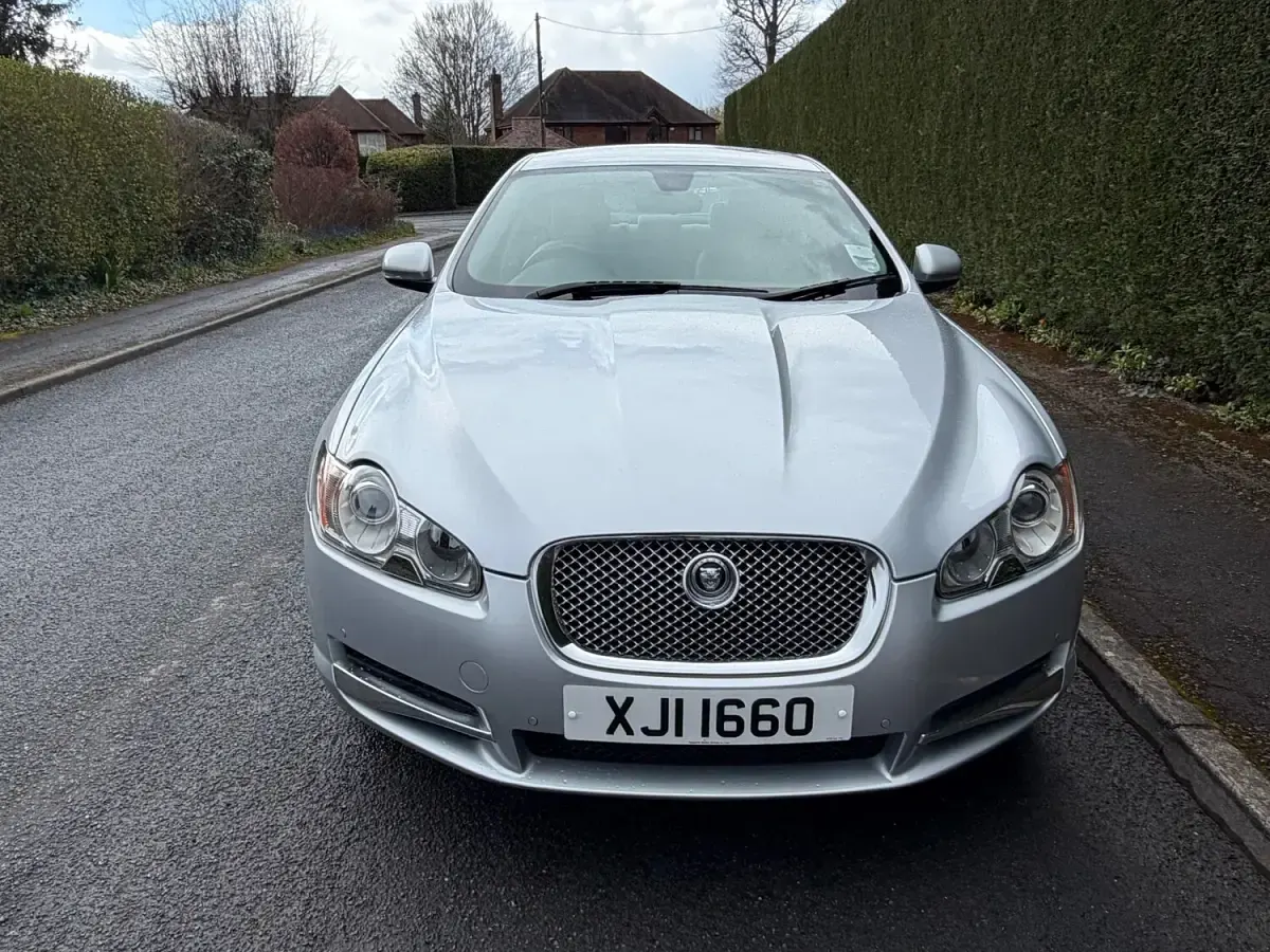 Used Jaguar XF Luxury 2009 Silver Sedan