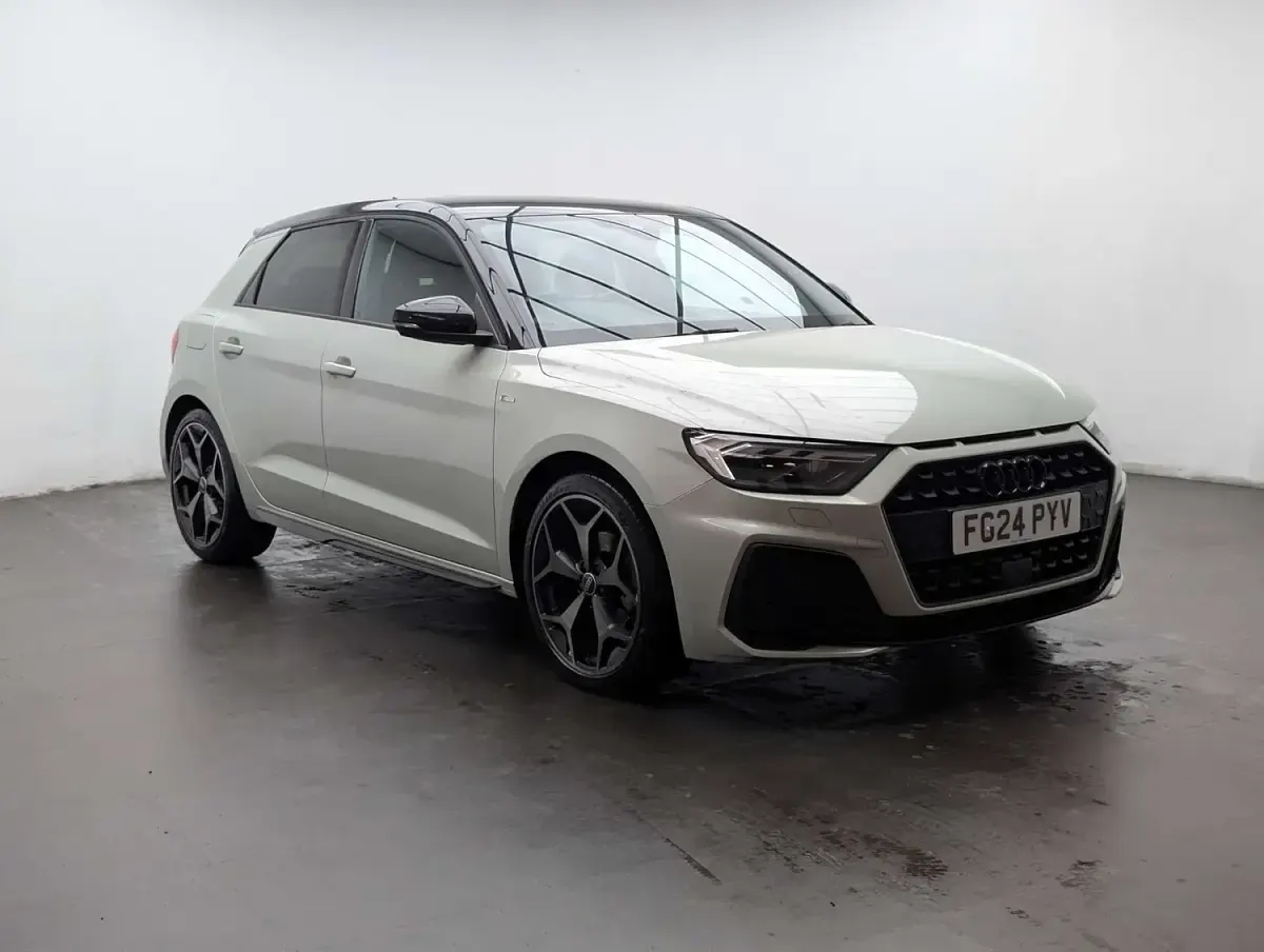 Used Audi A1 Black Edition 150 HP (110 kW) 2024 Silver SUV